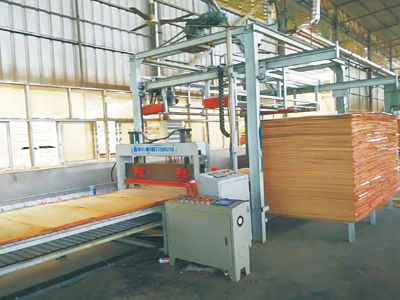 �W(w��ng)��ʽ�Ű���b��